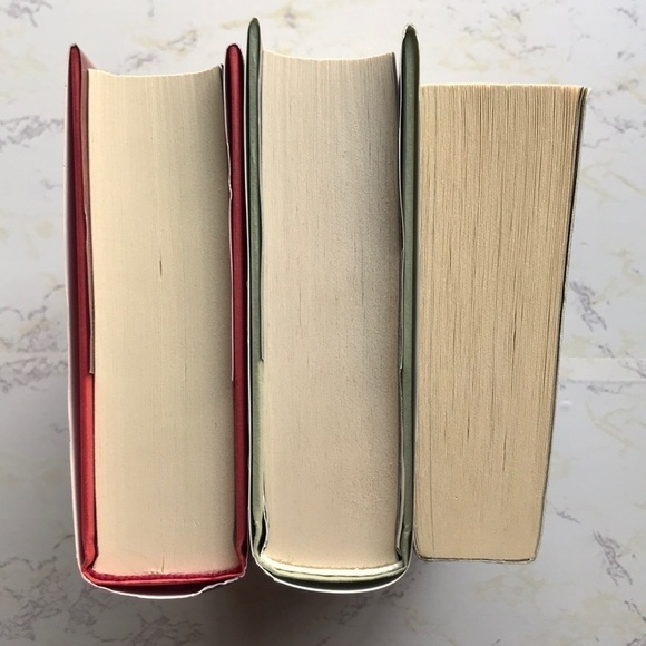 VERONICA ROTH TRILOGY Allegiant HARD COVER BOOK SET - Picture 9 of 10